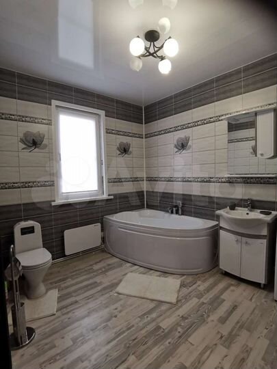 Дом 123 м² на участке 10 сот.