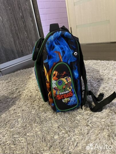 Школьный рюкзак