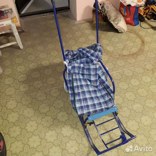 Санки на колесах детские