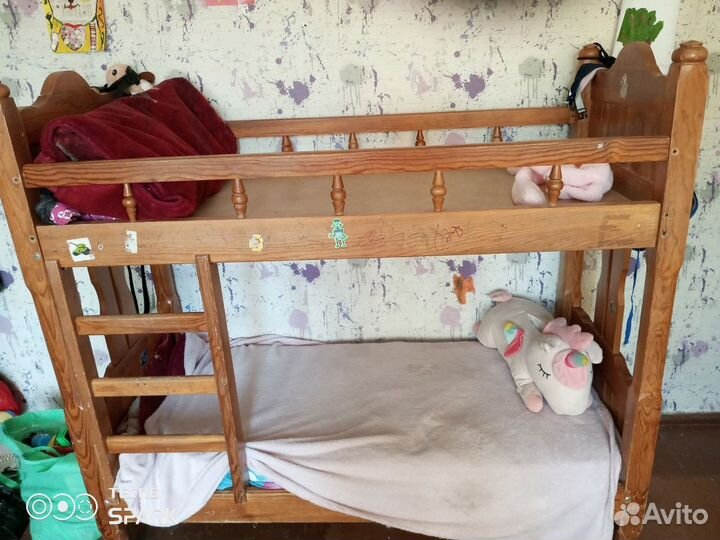 Двухярусная кровать бу