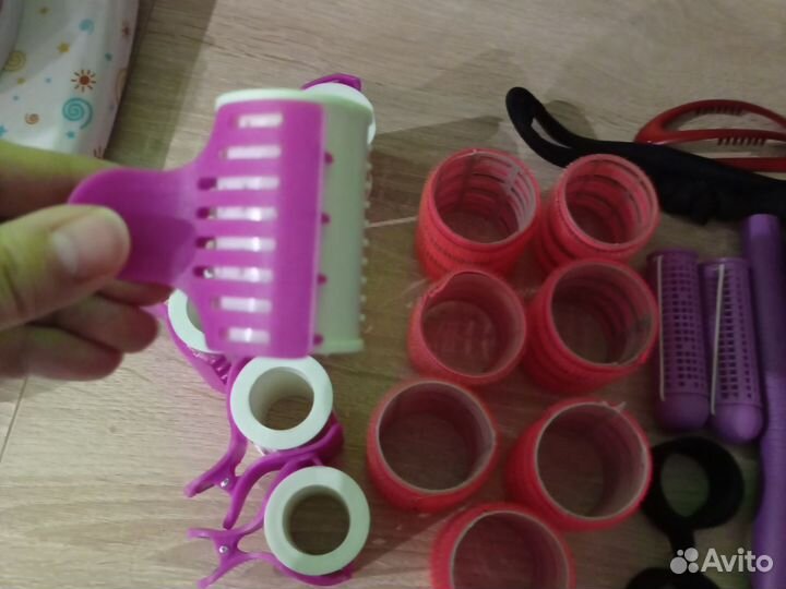 Бигуди и заколки для моделирования