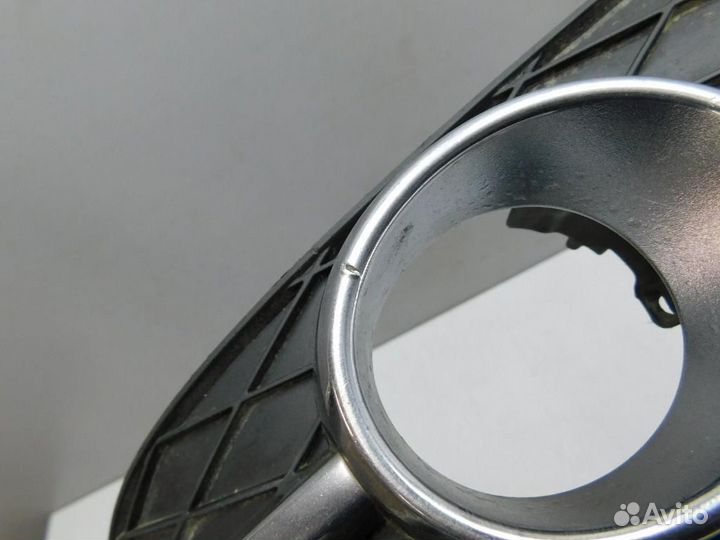 Решетка в бампер левая Mercedes-Benz B-Class