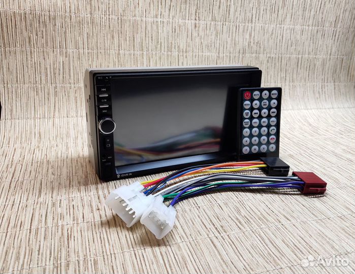 Магнитола 2Din с переходниками для Toyota