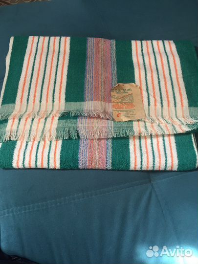 Махровые полотенца новые
