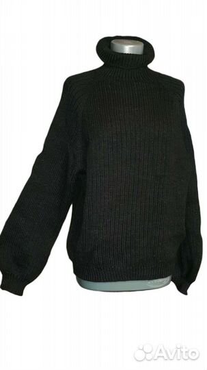 Свитер вязаный ручная работа. Шерсть