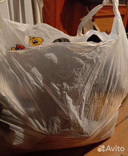 Продам мешок вещей и обуви