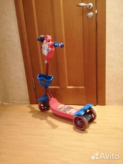 Самокат детский трехколесный Человек-паук