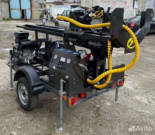 Буровая установка для скважин на прицепе