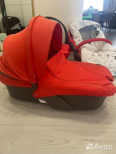 Коляска Stokke Xplory