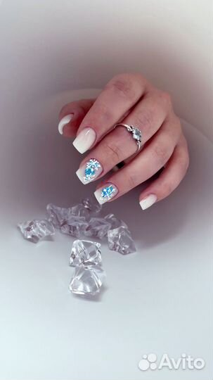 Наращивание ногтей / гель-лак