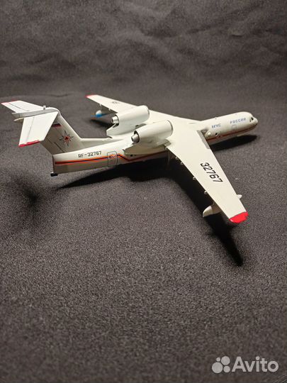 Модель самолета Бе-200