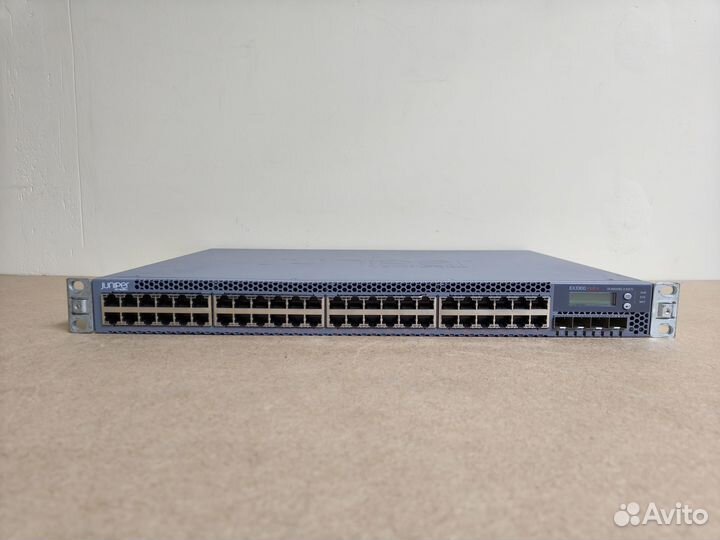 Коммутатор Juniper EX3300-48P