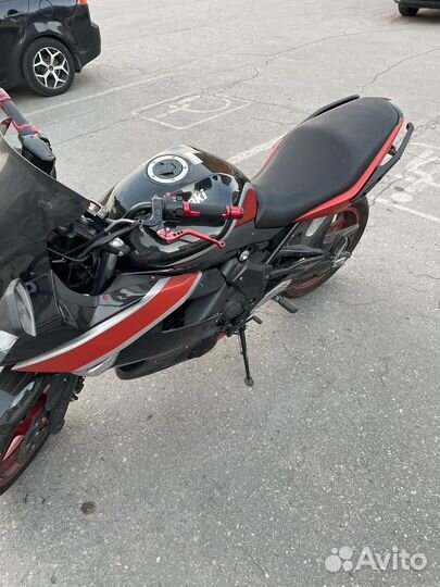 Kawasaki Ninja 400R