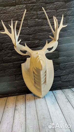 Голова оленя из дерева на стену