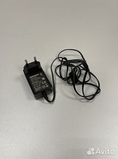 Зарядник для робота пылесоса Redmond RV-R310