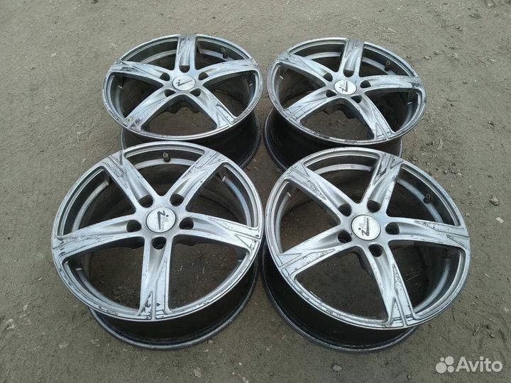 R16 5x114.3 7J Литые Диски