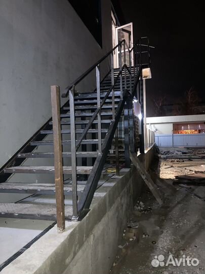 Сварочные работы. Установка заборов