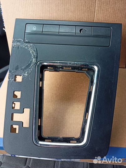 Накладка селектора АКПП Октавия А7