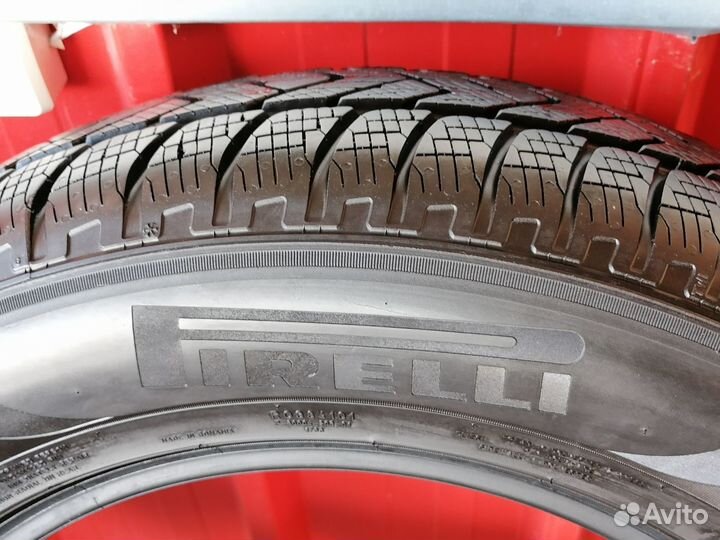Pirelli Scorpion Winter 215/65 R17