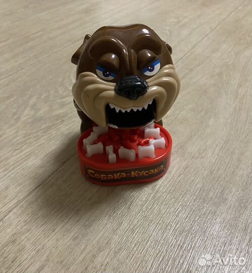 Продам игрушку собаку-кусаку