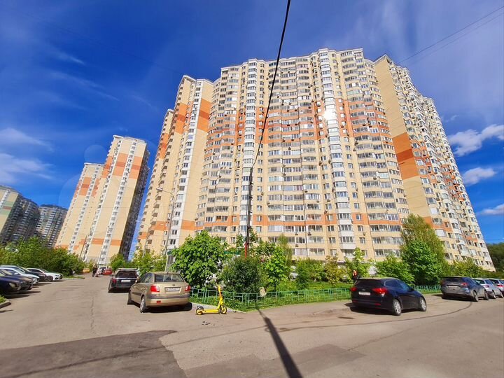 3-к. квартира, 76,4 м², 10/25 эт.