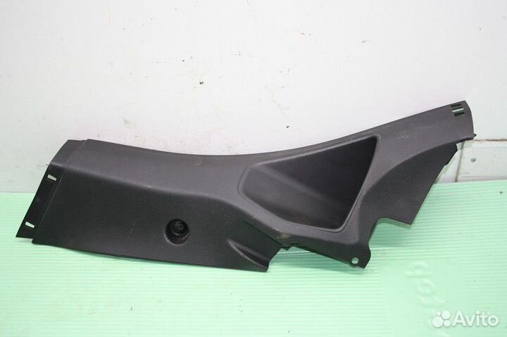 Накладка на порог задняя левая (внутренняя) ford f