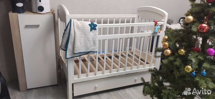 Детская кровать до трех лет