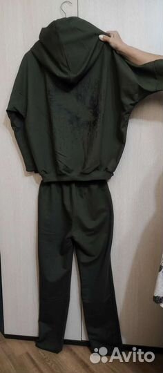 Спортивный костюм женский новый 44 46 размер