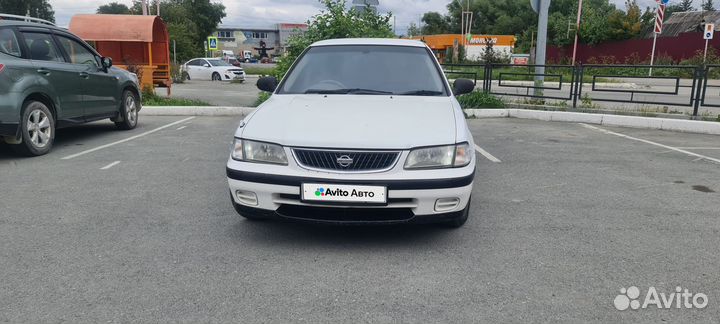 Nissan Sunny 1.5 AT, 2000, 160 300 км