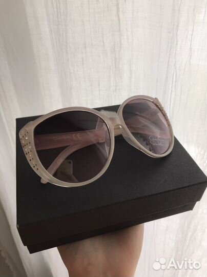 Солнцезащитные очки женские
