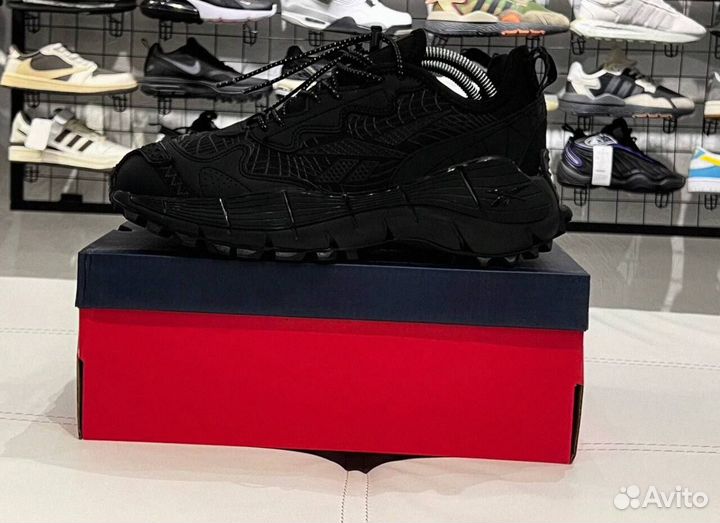 Современные кроссовки Reebok Zic Kinetic 2.0