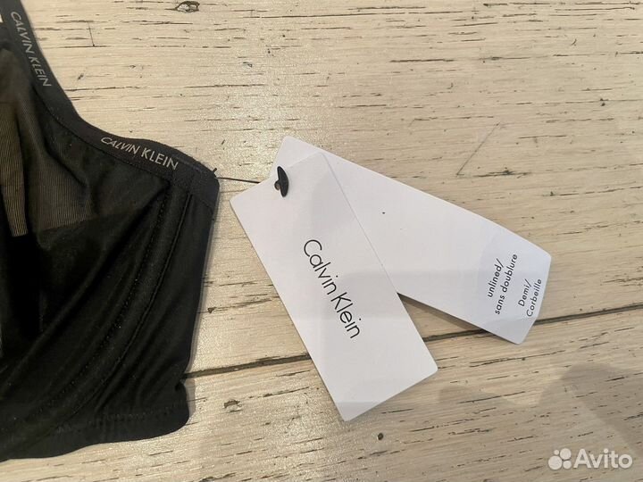 Бюстгалтер Calvin Klein