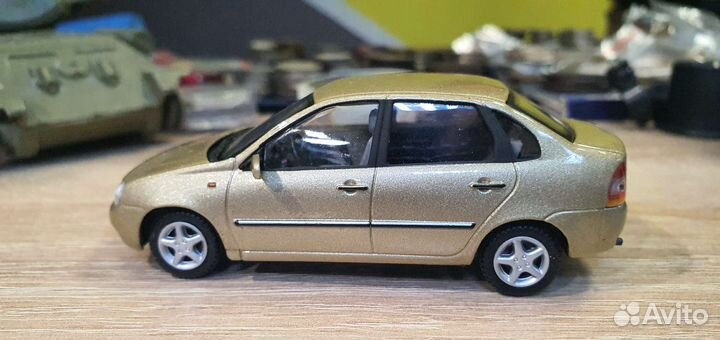 Модель автомобиля 1 43. ваз- Лада Калина