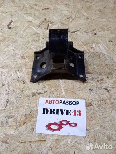 Опора кпп Nissan Almera N16