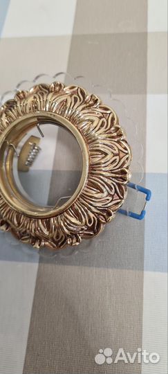 Точечные светильники 5 штук