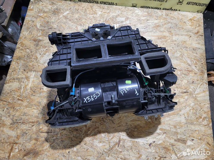 Корпус печки bmw x5 e53