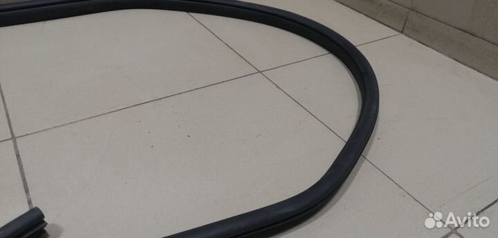 Уплотнитель (внутри) Focus II 2005-2008