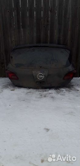 Крышка багажника opel astra j