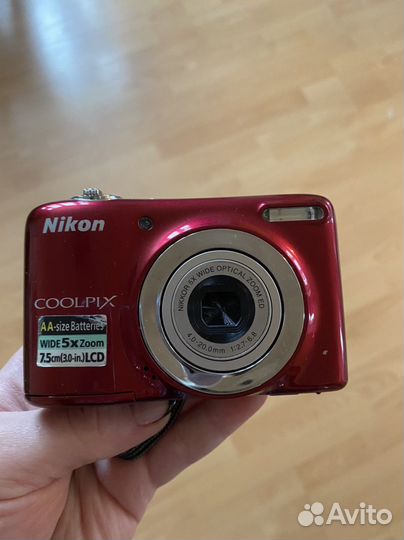 Компактный фотоаппарат Nikon