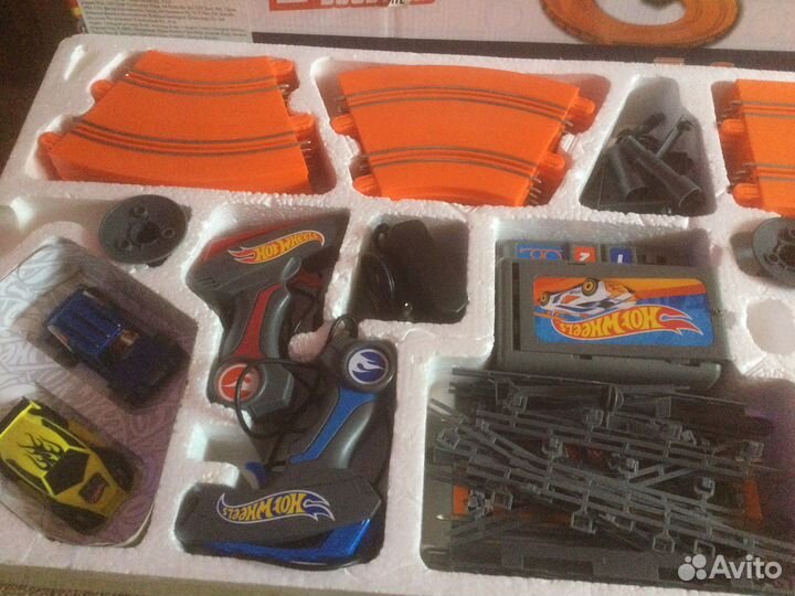 Hot wheels трек 683 см