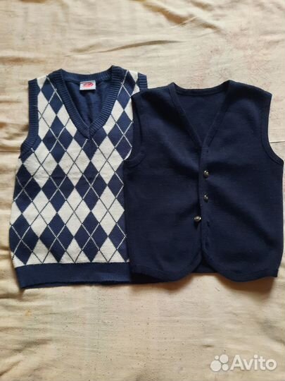 Жилетки (размер 32, 34)