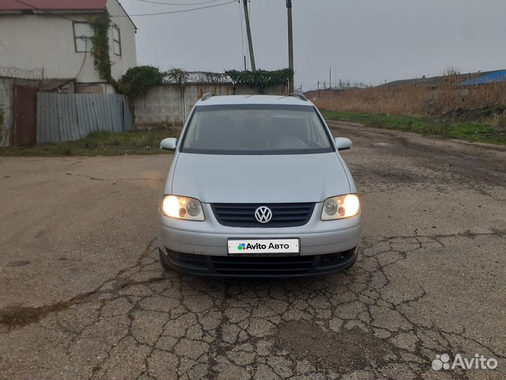 Volkswagen Touran 1.9 AMT, 2004, 350 753 км