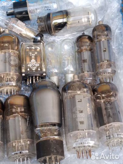 Радиолампа и микросхема