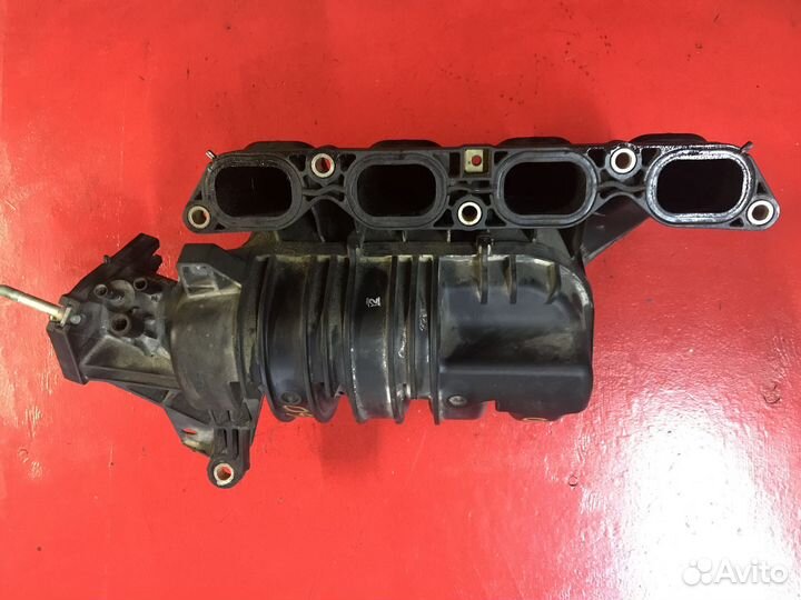 Коллектор впускной Toyota Corolla 3ZZ-FE