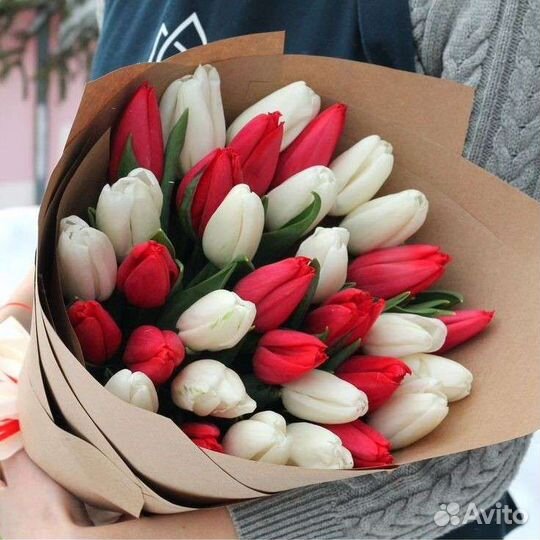 Тюльпаны в розницу на 8 марта