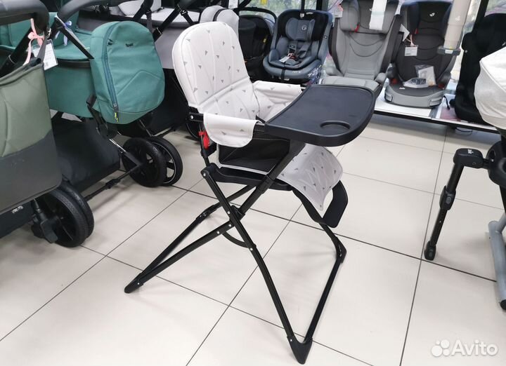 Стул для кормления MowBaby Bravo