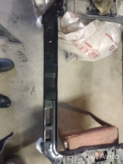 Панель крепления радиатора киа Спортейдж IV