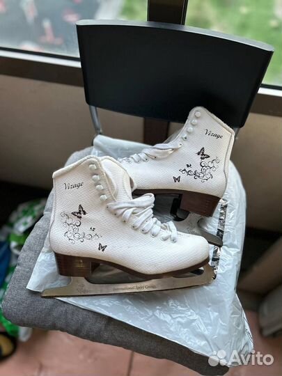 Фигурные коньки Vizage