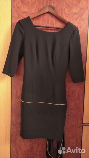 Классическое черное платье