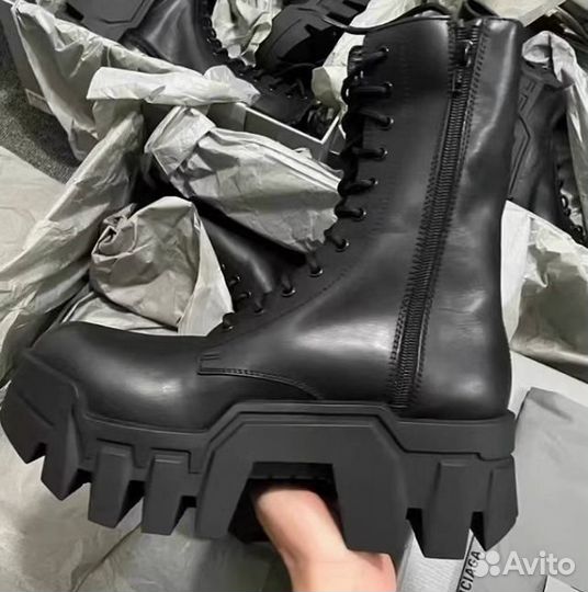 В наличии Ботинки Balenciaga Bulldozer Type